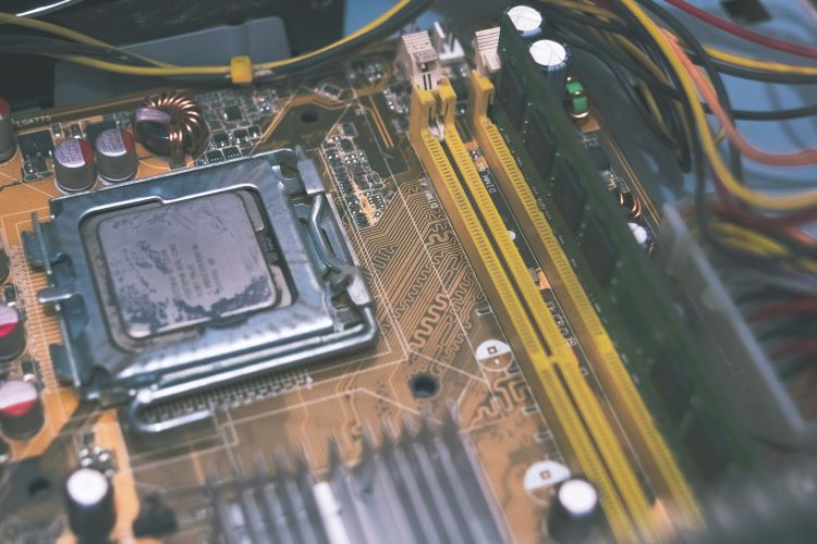 0xc0000185エラーの原因と修復方法