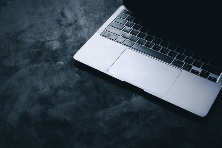 パソコンを強制再起動する前に知っておくべき注意点