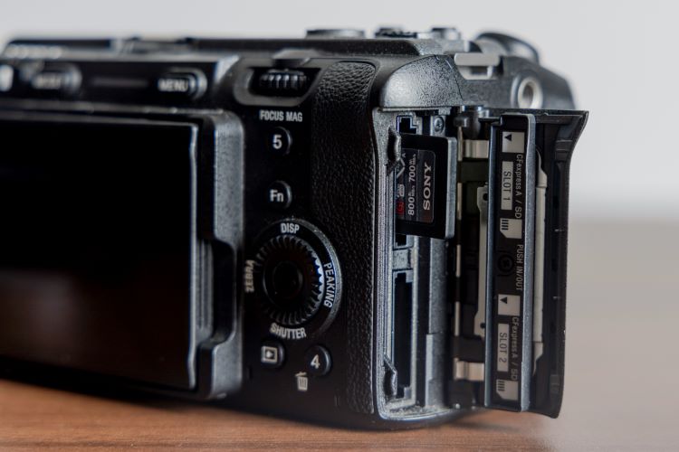 Sony α7のSDカードの選び方