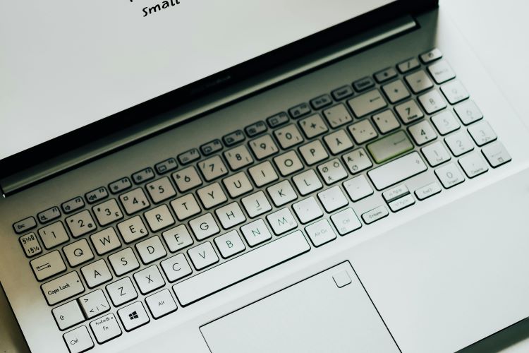 Windows11 ISOファイルをダウンロードする2つの方法