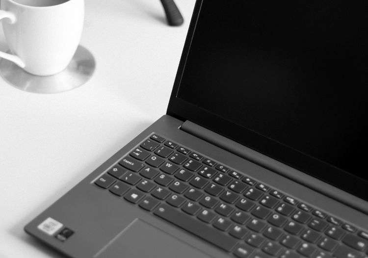 Windows 11 25H2 最新情報